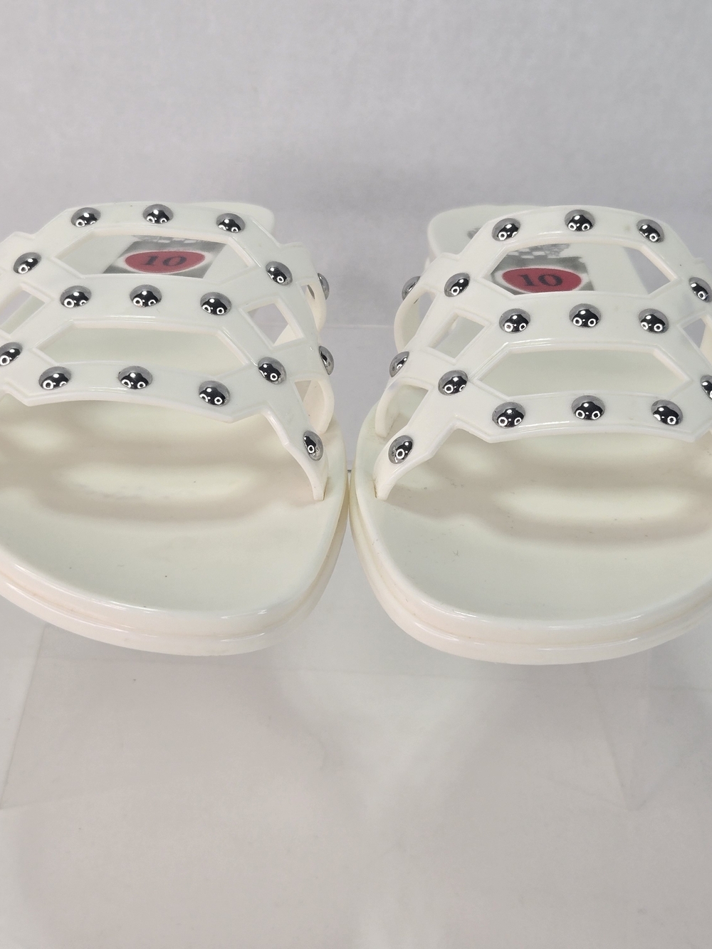 Vince Camuto Carron White Lattice Studded Flat Slide Jelly Sandals Women's Sz 10 - Picture 3 of 7